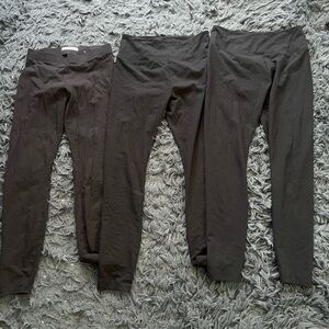 Women’s leggings Lauren Conrad size small. 2 on right Vera wang size med